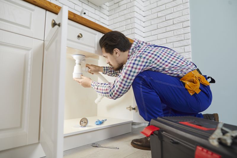 10 Signs You Need A Plumber Right Away